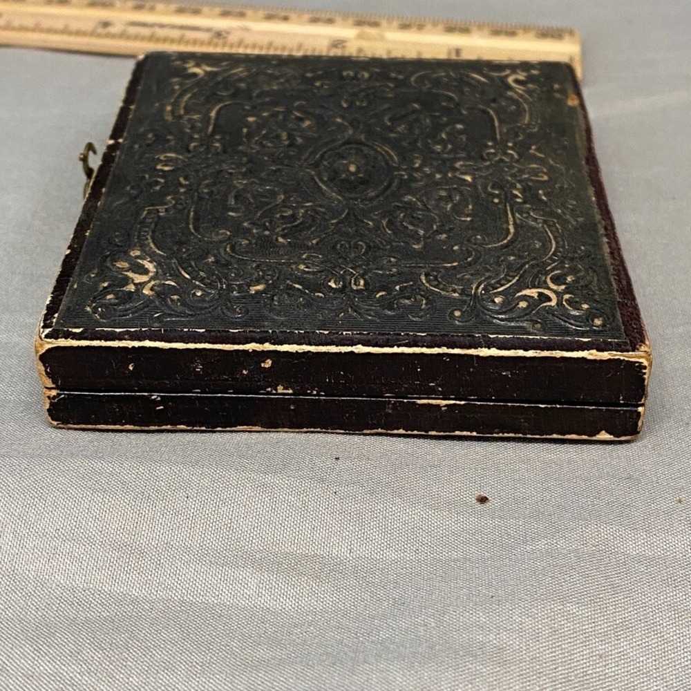 1/6 Plate Ambrotype Photo Early 1850 Young Couple in Case Excellent Condition - Picture 9 of 10
